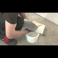 BAUHAUS Wodewa Echtholzriemchen 200 Nussbaum 200 X 50 Mm, 2 Mm - 6 Mm, 1 M², UV-geölt -BAUHAUS Shop 12 479